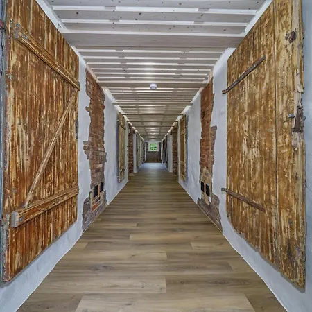 H7 Stuudiokodud- Self Check-in Apartmanhotel 3*