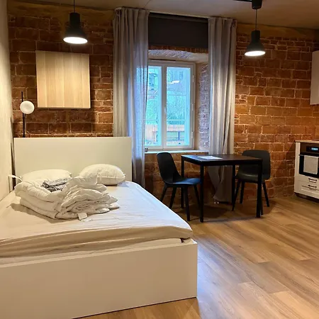 H7 Stuudiokodud- Self Check-in