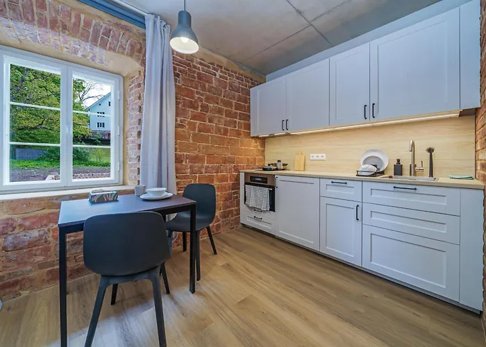 H7 Stuudiokodud- Self Check-in 3*